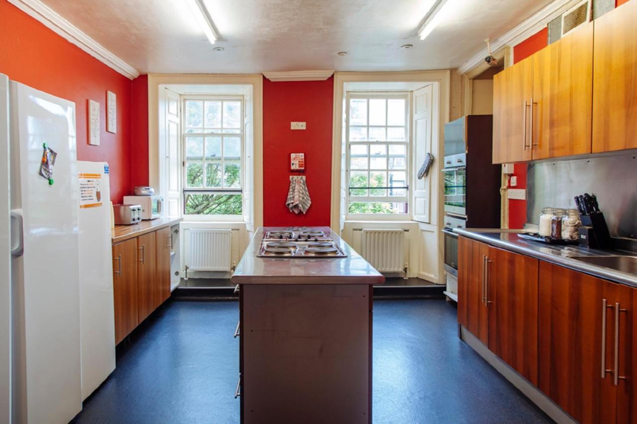 Dundee Backpackers Hostel ภายนอก รูปภาพ