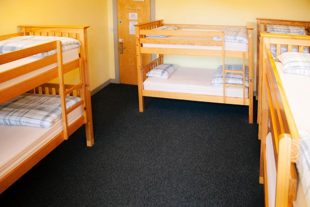 Dundee Backpackers Hostel ภายนอก รูปภาพ